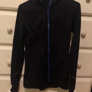 *LULULEMON ATHLETICA RUNNING JACKET*